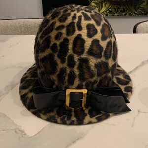 Mr. John Jr. Vintage 1960 velveteen leopard print bucket cloche bow hat